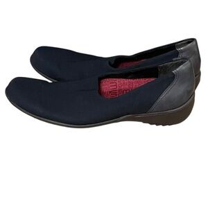 Munro Navy Blue American Traveler Microfiber Leather Loafer Shoe Sz 9 SS/Narrow